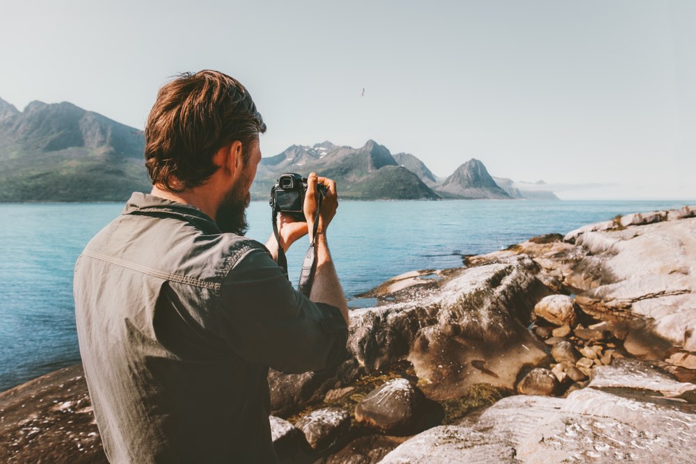 Integrating Local Wildlife into Your Travel Photography: A Comprehensive Guide